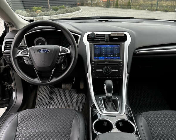 Чорний Форд Фьюжен, об'ємом двигуна 2.49 л та пробігом 182 тис. км за 10000 $, фото 26 на Automoto.ua