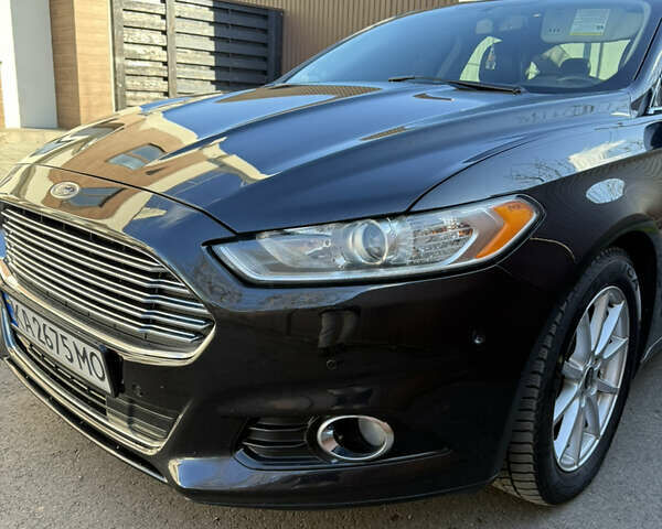 Чорний Форд Фьюжен, об'ємом двигуна 2 л та пробігом 187 тис. км за 9600 $, фото 1 на Automoto.ua