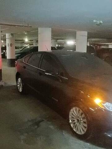 Черный Форд Фьюжн, объемом двигателя 2 л и пробегом 270 тыс. км за 10700 $, фото 6 на Automoto.ua