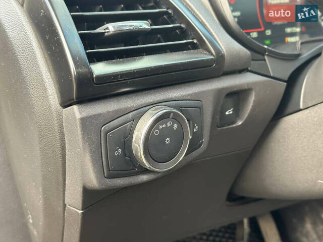 Чорний Форд Фьюжен, об'ємом двигуна 2.49 л та пробігом 190 тис. км за 8999 $, фото 12 на Automoto.ua