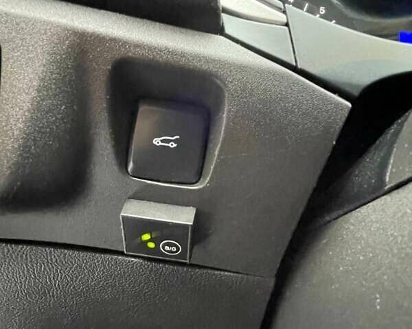 Чорний Форд Фьюжен, об'ємом двигуна 2.49 л та пробігом 240 тис. км за 8999 $, фото 15 на Automoto.ua