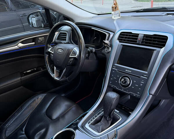 Чорний Форд Фьюжен, об'ємом двигуна 2 л та пробігом 187 тис. км за 9600 $, фото 28 на Automoto.ua