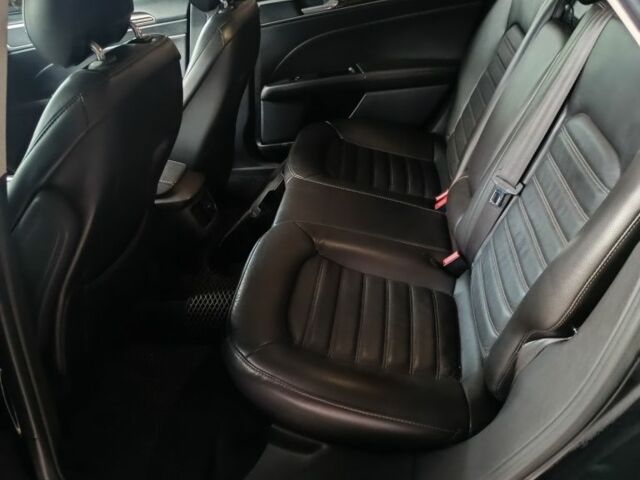 Черный Форд Фьюжн, объемом двигателя 1.6 л и пробегом 183 тыс. км за 8200 $, фото 7 на Automoto.ua