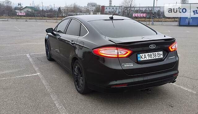 Чорний Форд Фьюжен, об'ємом двигуна 2 л та пробігом 350 тис. км за 11900 $, фото 8 на Automoto.ua