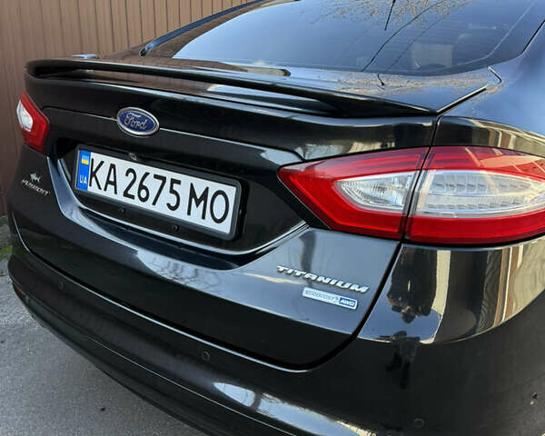 Чорний Форд Фьюжен, об'ємом двигуна 2 л та пробігом 187 тис. км за 9600 $, фото 7 на Automoto.ua