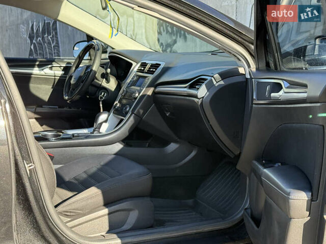 Чорний Форд Фьюжен, об'ємом двигуна 2.49 л та пробігом 245 тис. км за 8950 $, фото 17 на Automoto.ua