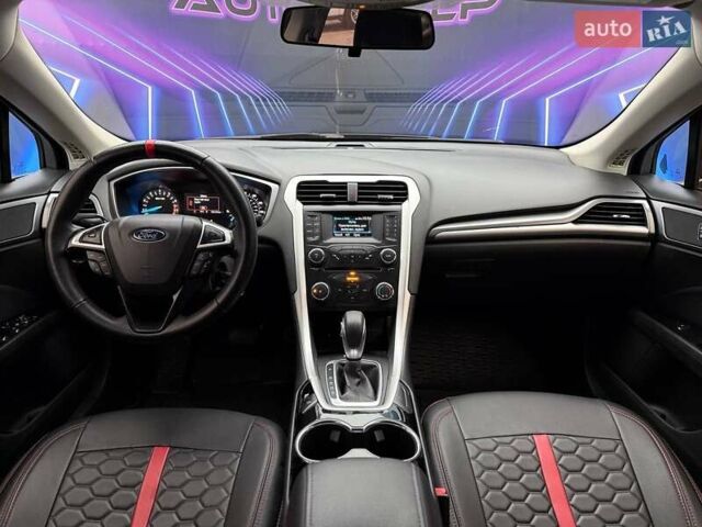Черный Форд Фьюжн, объемом двигателя 2.49 л и пробегом 180 тыс. км за 9299 $, фото 9 на Automoto.ua