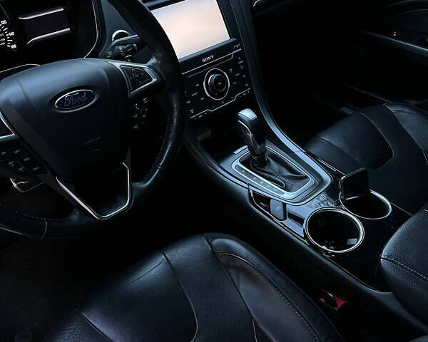 Черный Форд Фьюжн, объемом двигателя 2 л и пробегом 172 тыс. км за 11200 $, фото 5 на Automoto.ua