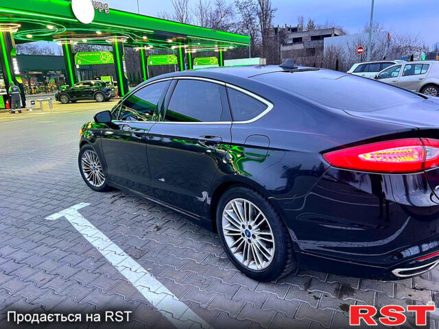 Черный Форд Фьюжн, объемом двигателя 2 л и пробегом 257 тыс. км за 9500 $, фото 2 на Automoto.ua