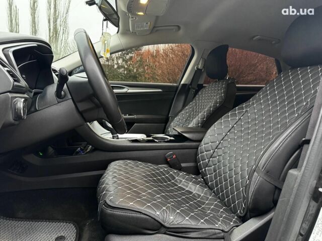 Черный Форд Фьюжн, объемом двигателя 2.5 л и пробегом 181 тыс. км за 9990 $, фото 15 на Automoto.ua