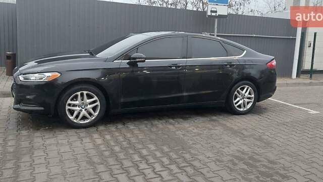 Чорний Форд Фьюжен, об'ємом двигуна 1.6 л та пробігом 227 тис. км за 7999 $, фото 4 на Automoto.ua