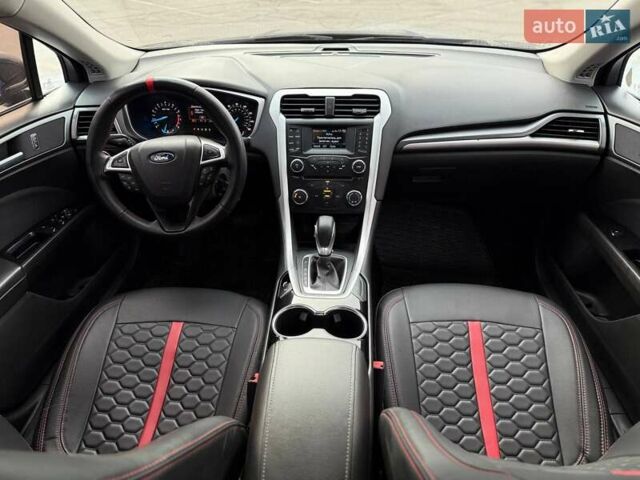 Форд Фьюжен 2013 у Запоріжжя на Automoto.ua Чорний Форд Фьюжен, об'ємом двигуна 2.49 л та пробігом 240 тис. км за 9299 $, фото 11 на Automoto.ua