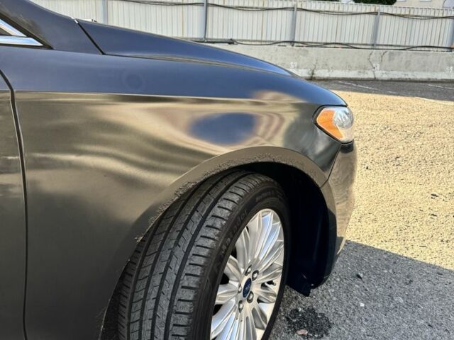 Чорний Форд Фьюжен, об'ємом двигуна 2 л та пробігом 147 тис. км за 9000 $, фото 3 на Automoto.ua