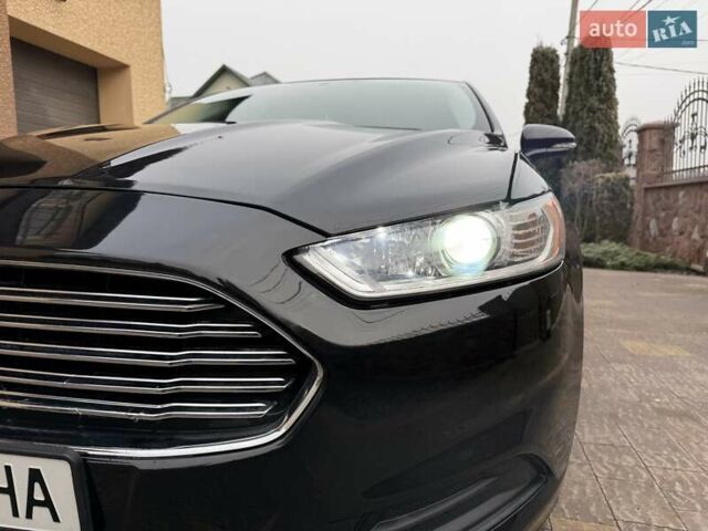 Чорний Форд Фьюжен, об'ємом двигуна 1.6 л та пробігом 181 тис. км за 8200 $, фото 9 на Automoto.ua