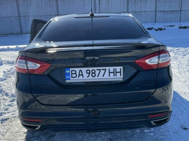 Черный Форд Фьюжн, объемом двигателя 2 л и пробегом 270 тыс. км за 10000 $, фото 4 на Automoto.ua