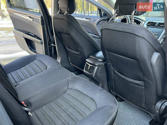 Черный Форд Фьюжн, объемом двигателя 2.5 л и пробегом 290 тыс. км за 8250 $, фото 29 на Automoto.ua