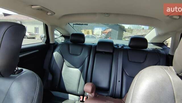 Черный Форд Фьюжн, объемом двигателя 2 л и пробегом 142 тыс. км за 10600 $, фото 19 на Automoto.ua