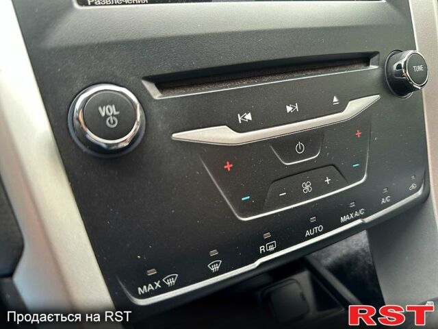 Черный Форд Фьюжн, объемом двигателя 1.5 л и пробегом 250 тыс. км за 10000 $, фото 9 на Automoto.ua