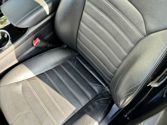 Чорний Форд Фьюжен, об'ємом двигуна 2 л та пробігом 147 тис. км за 9000 $, фото 5 на Automoto.ua