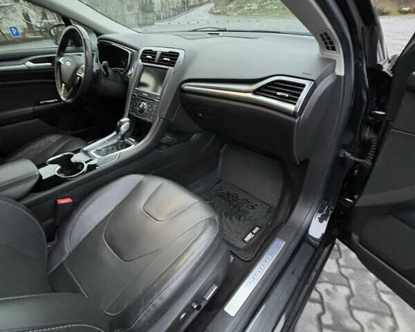 Чорний Форд Фьюжен, об'ємом двигуна 2 л та пробігом 196 тис. км за 9600 $, фото 17 на Automoto.ua