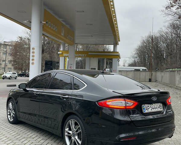 Чорний Форд Фьюжен, об'ємом двигуна 2 л та пробігом 123 тис. км за 12700 $, фото 4 на Automoto.ua