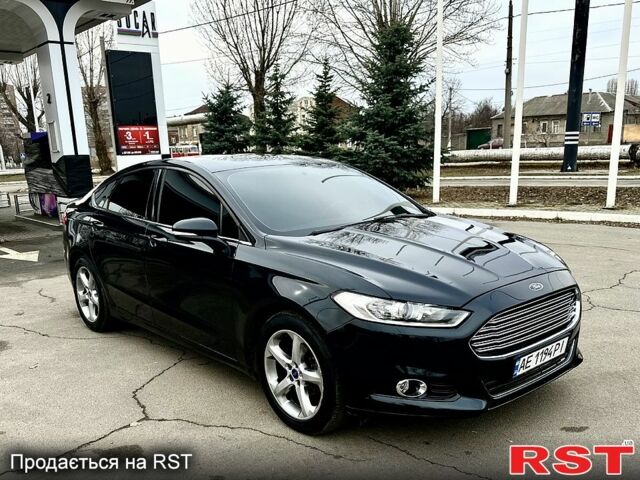 Черный Форд Фьюжн, объемом двигателя 1.5 л и пробегом 250 тыс. км за 10000 $, фото 3 на Automoto.ua