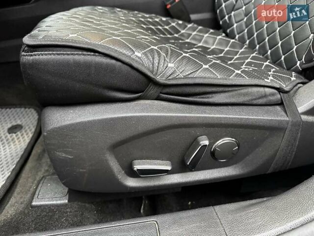 Черный Форд Фьюжн, объемом двигателя 2.5 л и пробегом 181 тыс. км за 9990 $, фото 14 на Automoto.ua