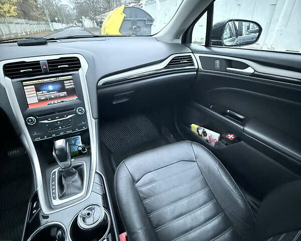 Черный Форд Фьюжн, объемом двигателя 2 л и пробегом 320 тыс. км за 9200 $, фото 10 на Automoto.ua