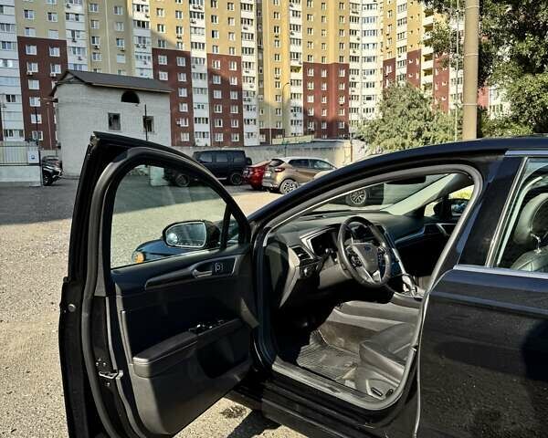 Черный Форд Фьюжн, объемом двигателя 2 л и пробегом 144 тыс. км за 10700 $, фото 12 на Automoto.ua