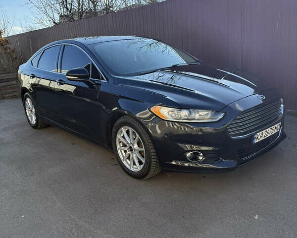 Чорний Форд Фьюжен, об'ємом двигуна 2 л та пробігом 187 тис. км за 9600 $, фото 5 на Automoto.ua