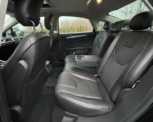 Чорний Форд Фьюжен, об'ємом двигуна 2 л та пробігом 196 тис. км за 9600 $, фото 22 на Automoto.ua