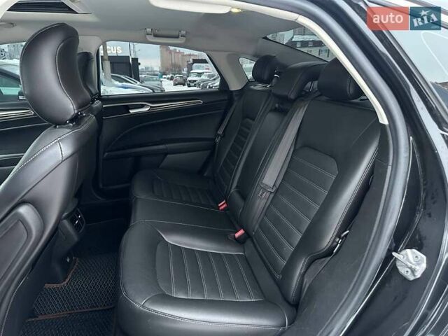Черный Форд Фьюжн, объемом двигателя 2 л и пробегом 211 тыс. км за 9990 $, фото 9 на Automoto.ua