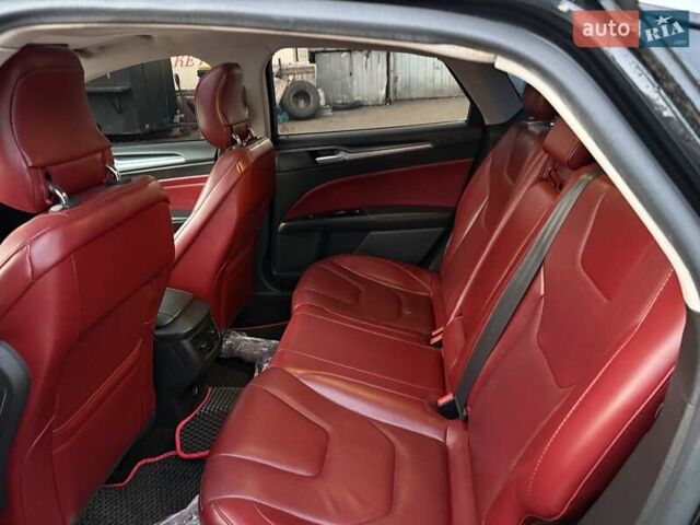 Черный Форд Фьюжн, объемом двигателя 2 л и пробегом 107 тыс. км за 11200 $, фото 11 на Automoto.ua