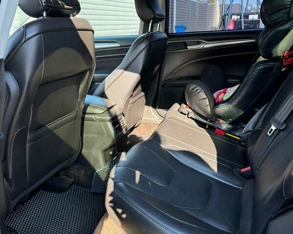 Форд Фьюжн 2014 в Николаеве на Automoto.ua Черный Форд Фьюжн, объемом двигателя 2 л и пробегом 218 тыс. км за 9800 $, фото 11 на Automoto.ua