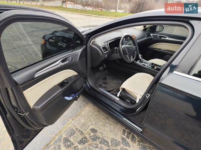 Чорний Форд Фьюжен, об'ємом двигуна 2 л та пробігом 160 тис. км за 9950 $, фото 11 на Automoto.ua