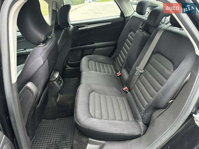 Черный Форд Фьюжн, объемом двигателя 2.49 л и пробегом 208 тыс. км за 7999 $, фото 19 на Automoto.ua