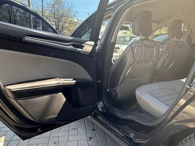 Черный Форд Фьюжн, объемом двигателя 2.5 л и пробегом 190 тыс. км за 8200 $, фото 11 на Automoto.ua