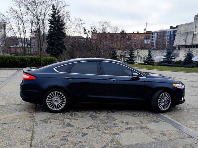 Черный Форд Фьюжн, объемом двигателя 2 л и пробегом 160 тыс. км за 9550 $, фото 7 на Automoto.ua