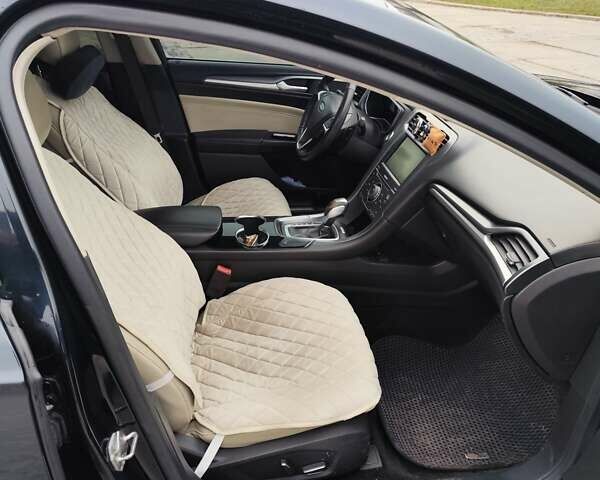 Чорний Форд Фьюжен, об'ємом двигуна 2 л та пробігом 160 тис. км за 9950 $, фото 10 на Automoto.ua