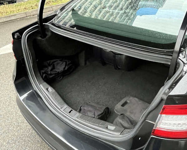 Черный Форд Фьюжн, объемом двигателя 2.49 л и пробегом 193 тыс. км за 8500 $, фото 17 на Automoto.ua