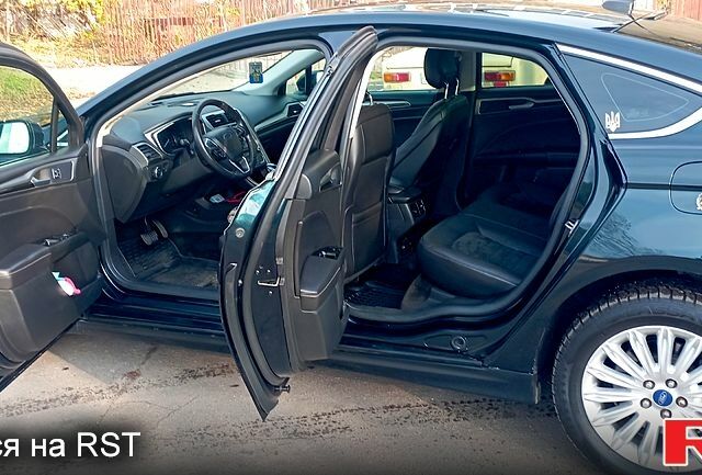 Чорний Форд Фьюжен, об'ємом двигуна 2 л та пробігом 132 тис. км за 12000 $, фото 9 на Automoto.ua