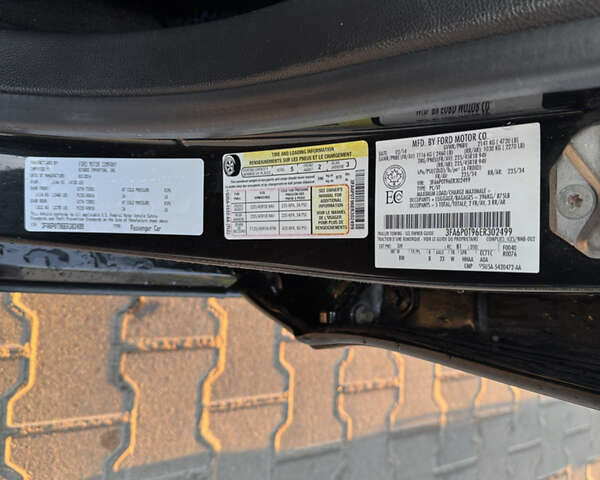 Черный Форд Фьюжн, объемом двигателя 2 л и пробегом 190 тыс. км за 10500 $, фото 9 на Automoto.ua