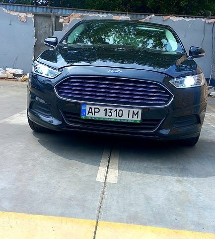 Черный Форд Фьюжн, объемом двигателя 2.5 л и пробегом 165 тыс. км за 10500 $, фото 6 на Automoto.ua