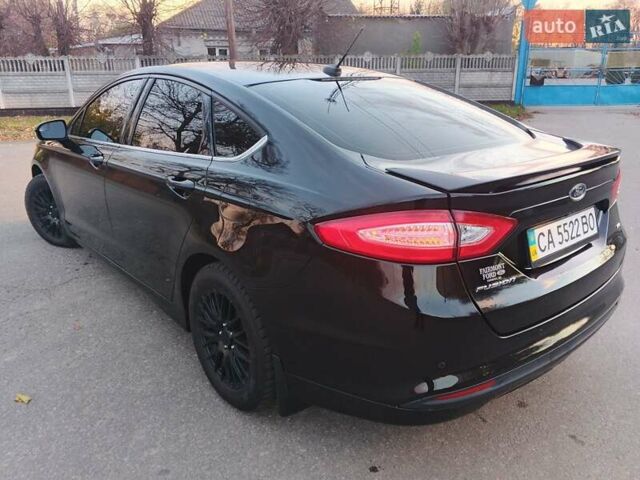 Черный Форд Фьюжн, объемом двигателя 2.5 л и пробегом 177 тыс. км за 10800 $, фото 3 на Automoto.ua