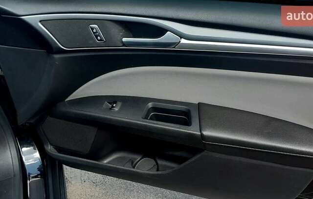 Чорний Форд Фьюжен, об'ємом двигуна 2.49 л та пробігом 87 тис. км за 11499 $, фото 86 на Automoto.ua