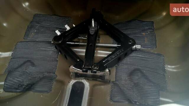 Чорний Форд Фьюжен, об'ємом двигуна 2.49 л та пробігом 87 тис. км за 11499 $, фото 71 на Automoto.ua