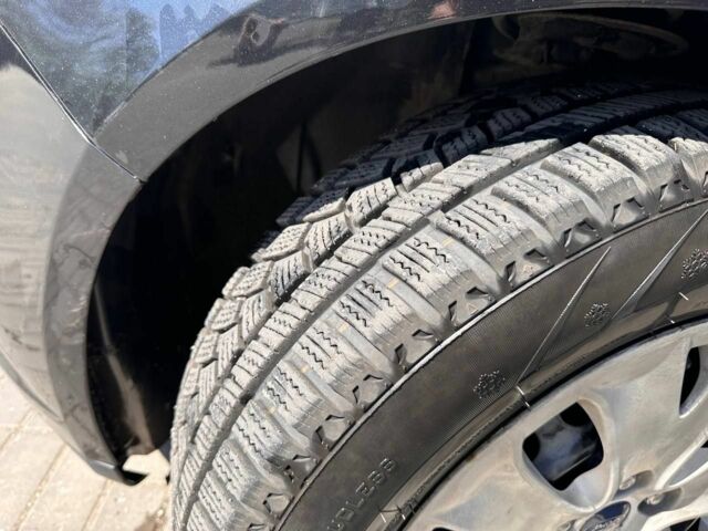 Черный Форд Фьюжн, объемом двигателя 2.5 л и пробегом 190 тыс. км за 8200 $, фото 16 на Automoto.ua