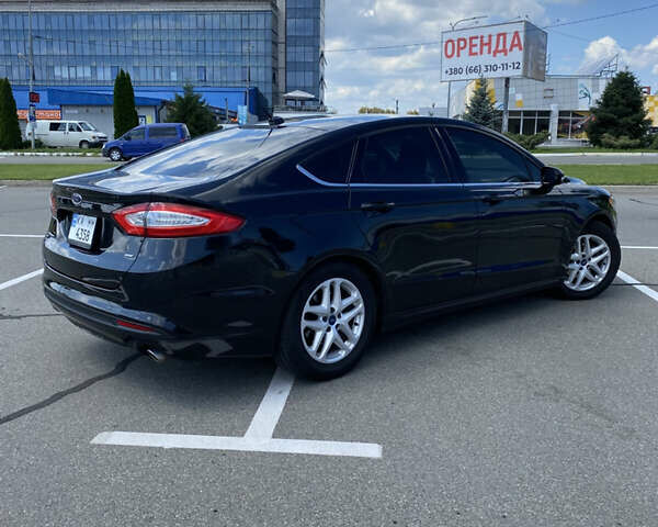 Черный Форд Фьюжн, объемом двигателя 2.49 л и пробегом 254 тыс. км за 8900 $, фото 4 на Automoto.ua