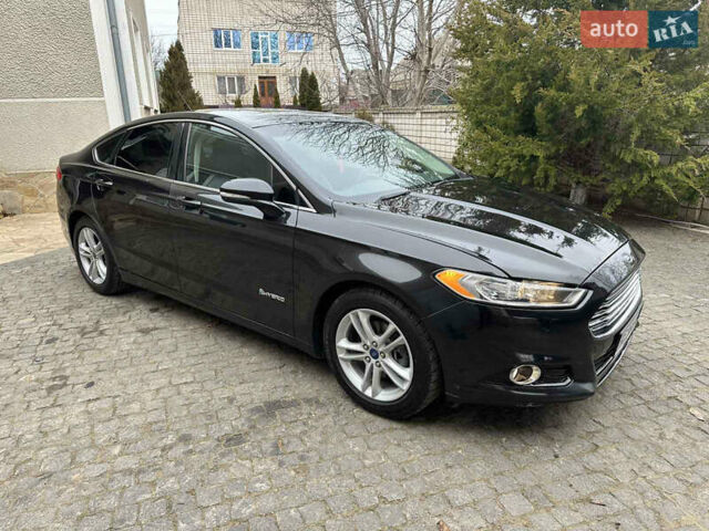 Чорний Форд Фьюжен, об'ємом двигуна 2 л та пробігом 235 тис. км за 10850 $, фото 1 на Automoto.ua