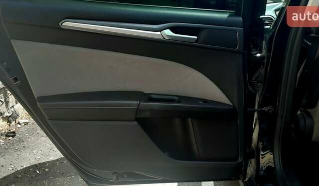 Чорний Форд Фьюжен, об'ємом двигуна 2.49 л та пробігом 87 тис. км за 11499 $, фото 42 на Automoto.ua